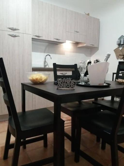 Casa Vacanza Sole Di Sicilia Palermo Bagian luar foto